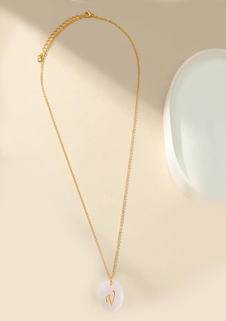 18K Gold Plated Waterproof Antitarnish Letter V Initial Pendant Necklace