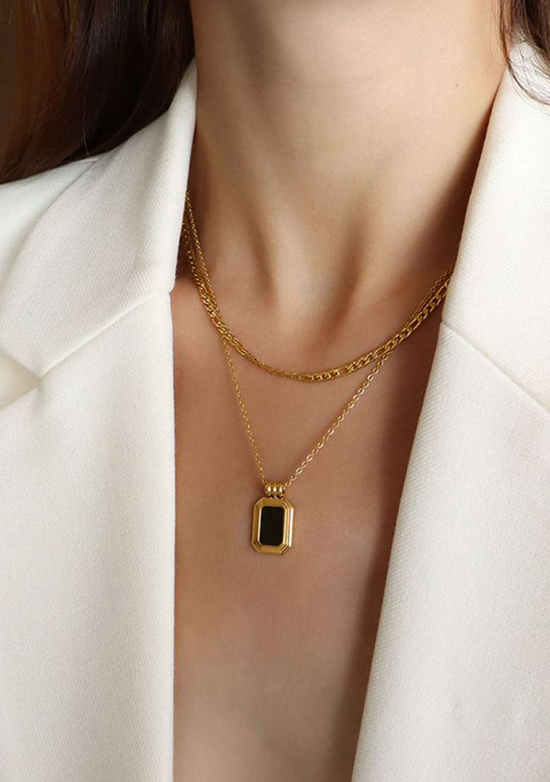 18K Gold Plated Waterproof Anti Tarnish Black Shell Layered Neckchain - Indya