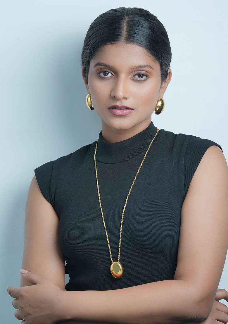 18K Gold Plated Waterproof Anti Tarnish Bold Chunky Oval Pendant Neckchain - Indya