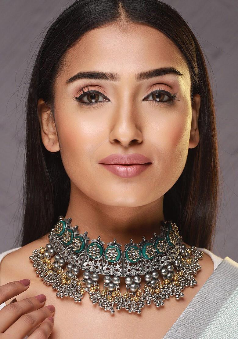 Green And Silver Toned German Silver Silver Plated Oxidised Necklace