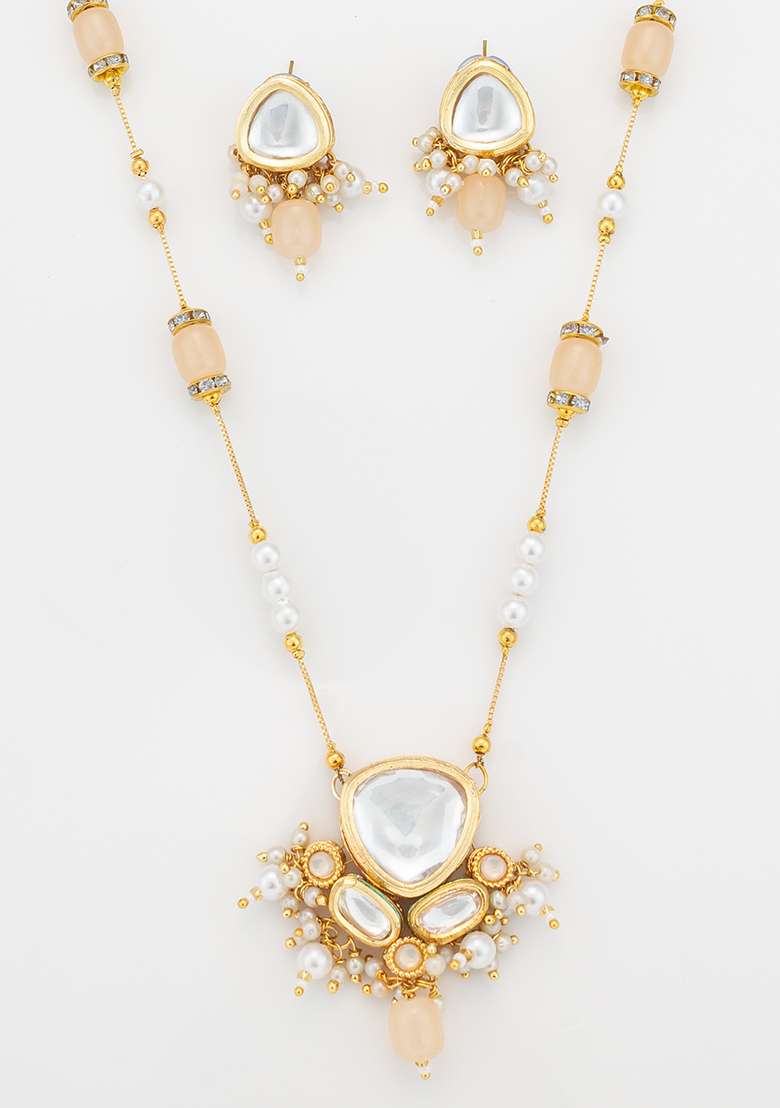 Light Yellow Gold Plated Artificial Beads And Kundan Chain Necklace - Indya