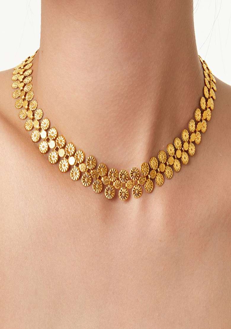 18K Gold Plated Waterproof Anti Tarnish Bold Floral Chain Necklace - Indya