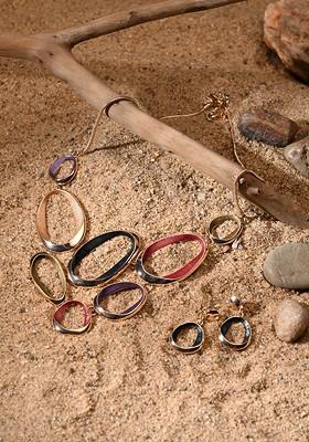 Gold Plated Oval Statement Necklace With Drop Earrings