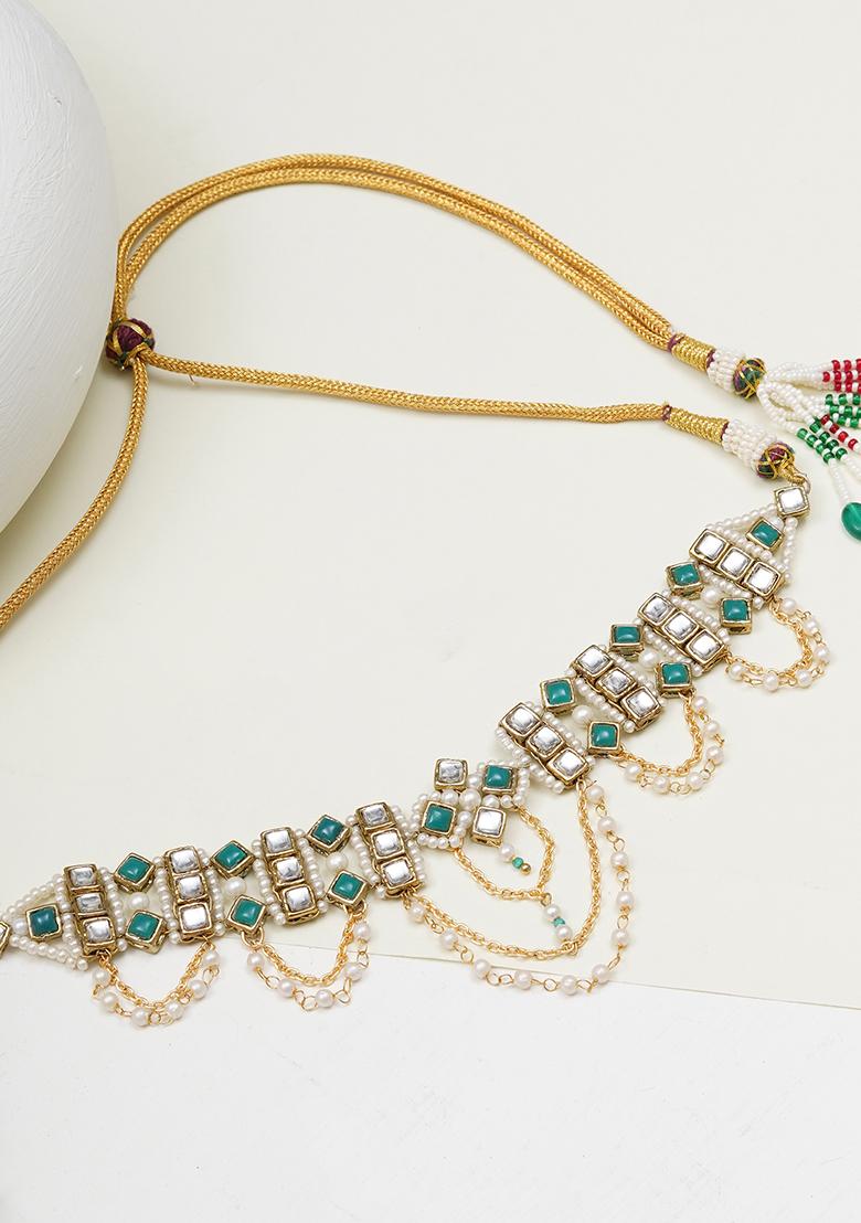 Green Glass Kundan Mixed Alloy Necklace - Indya