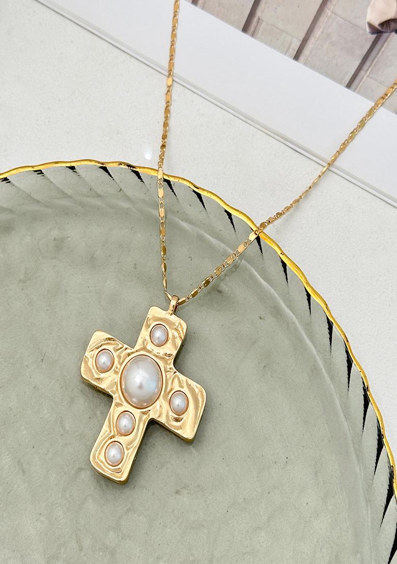 Gold Lobster Clasp Alloy Pendant For Women - Indya