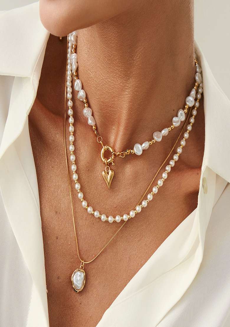 Gold Lobster Clasp Alloy Necklace For Women - Indya