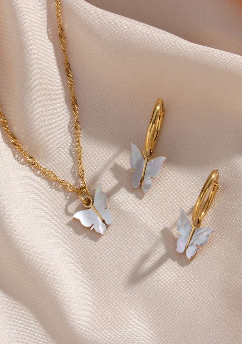 White Lobster Clasp Stainless Steel Pendant For Women - Indya