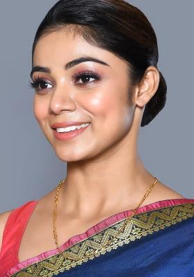 Golden Brass Neckleace