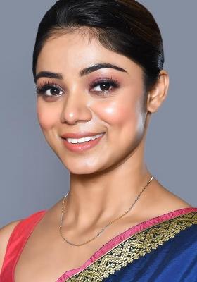 Golden Brass Neckleace