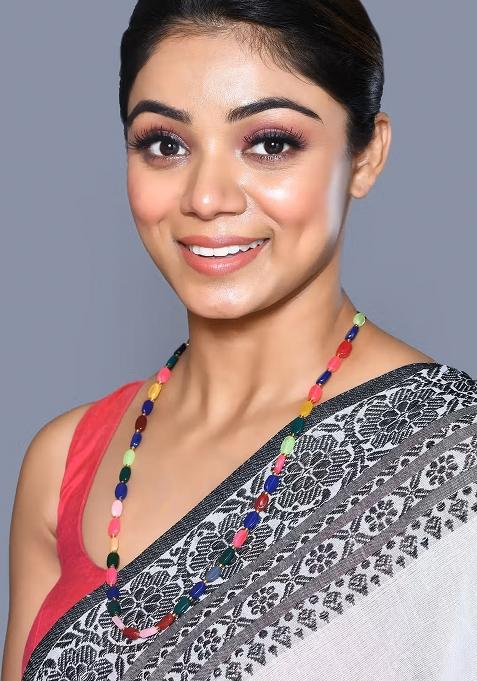 Multi Beads Pearl Neckleace