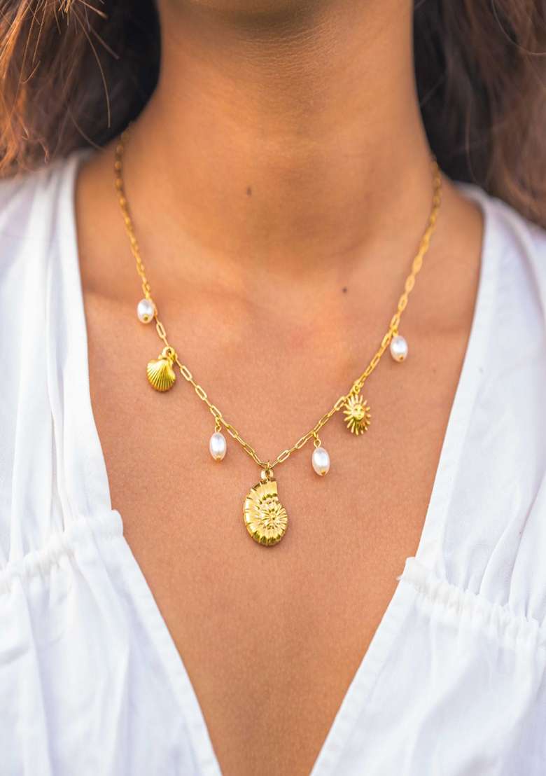 18K Gold Plated Waterproof Anti-Tarnish Shell & Sea Charms Pearl Necklace - Indya
