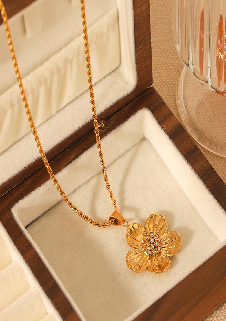 18K Gold Plated Waterproof Anti-Tarnish Zircon Floral Pendant Necklace - Indya