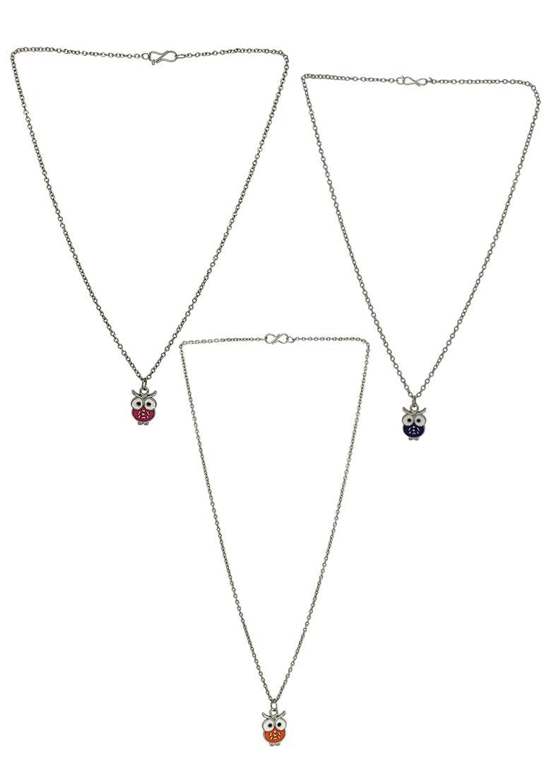 Silver Alloy Chain Pendant - Indya