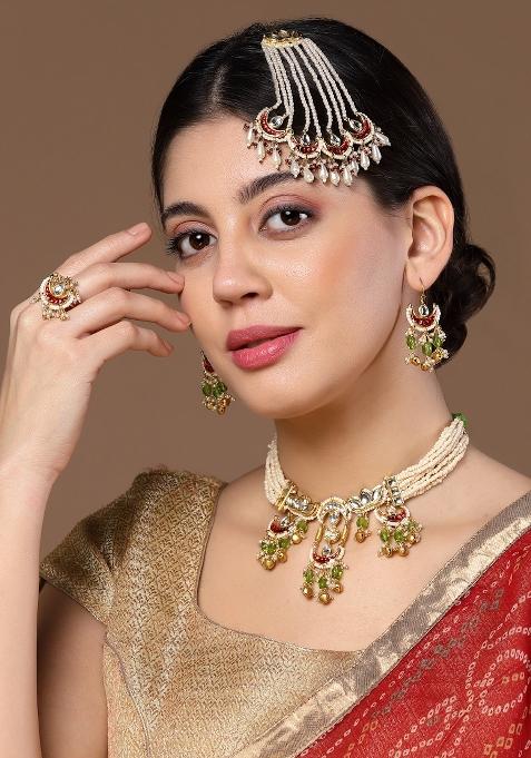 Green Alloy Necklace