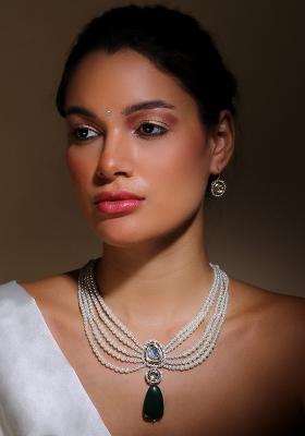 Green Alloy Necklace