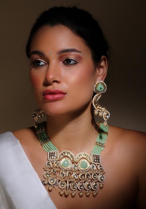 Green Alloy Necklace