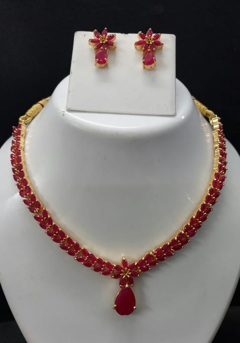 Maroon Brass Necklace Set