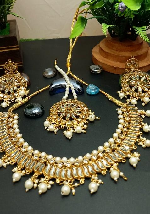 White Copper Necklace Set