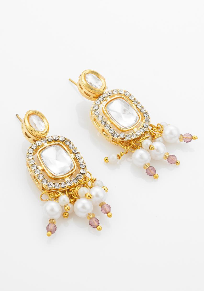 Golden Kundan Alloy Necklace Set - Indya