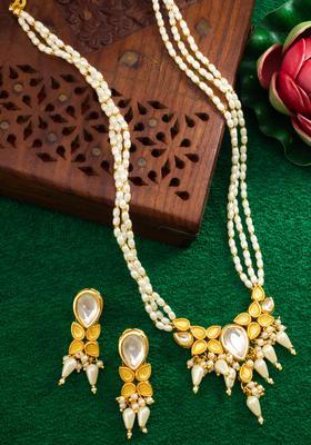 Golden Kundan Alloy Necklace Set