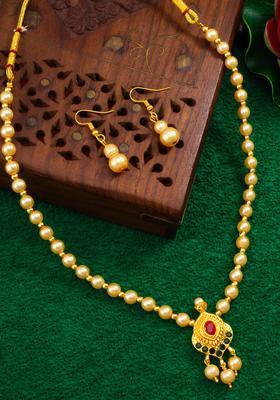 Golden Kundan Alloy Necklace Set