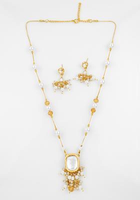 Golden Kundan Alloy Necklace Set