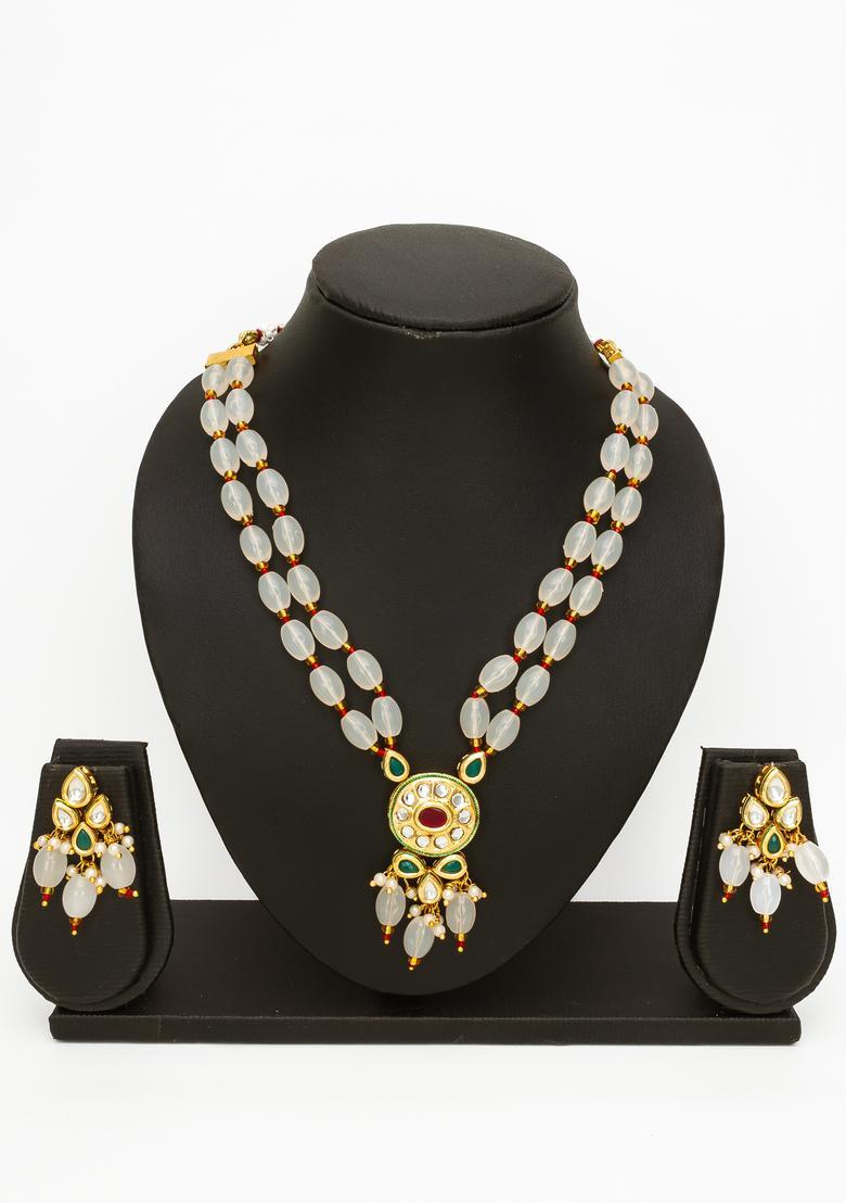 White Kundan Alloy Necklace Set - Indya