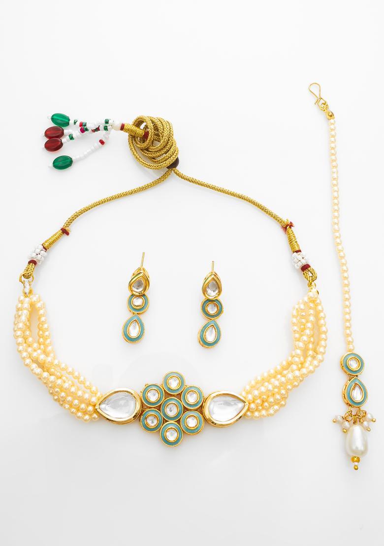 Golden Kundan Alloy Necklace Set - Indya