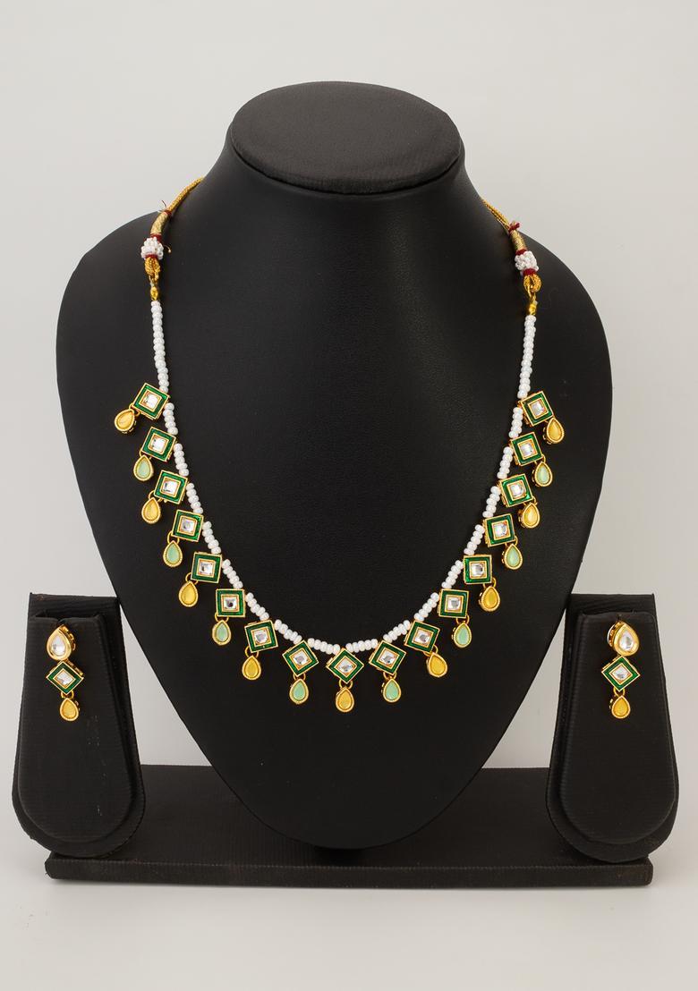 Green Kundan Alloy Necklace Set - Indya