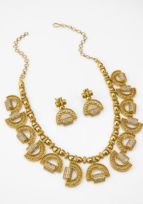 Golden Diamond Alloy Necklace Set