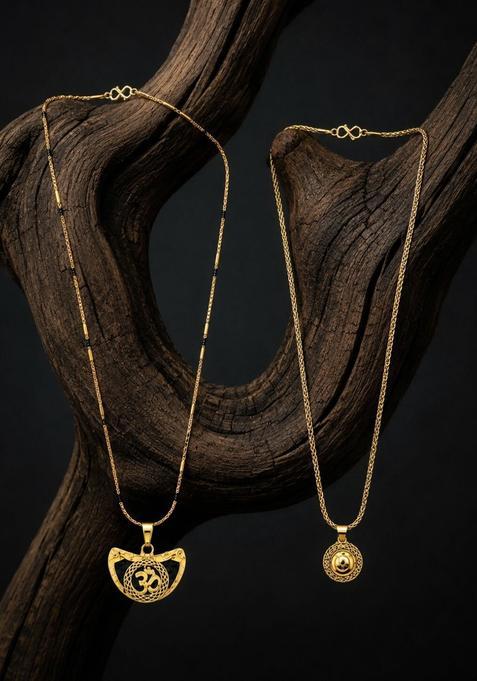Golden Alloy Chain Pendant