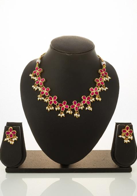 Red Alloy Chokar Necklace Set