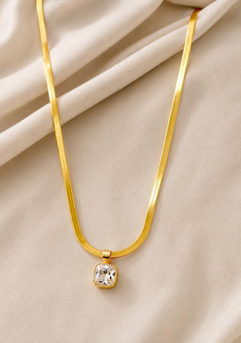 Gold Alloy Chain Pendant - Indya