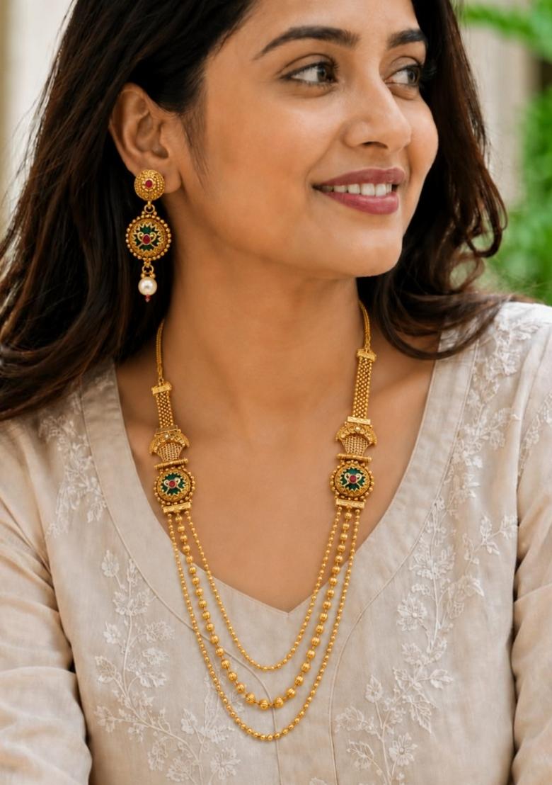 Gold Alloy Necklace Set - Indya