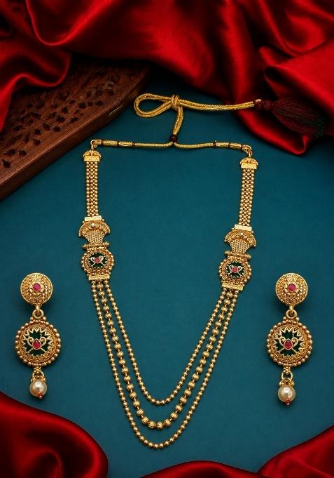 Gold Alloy Necklace Set