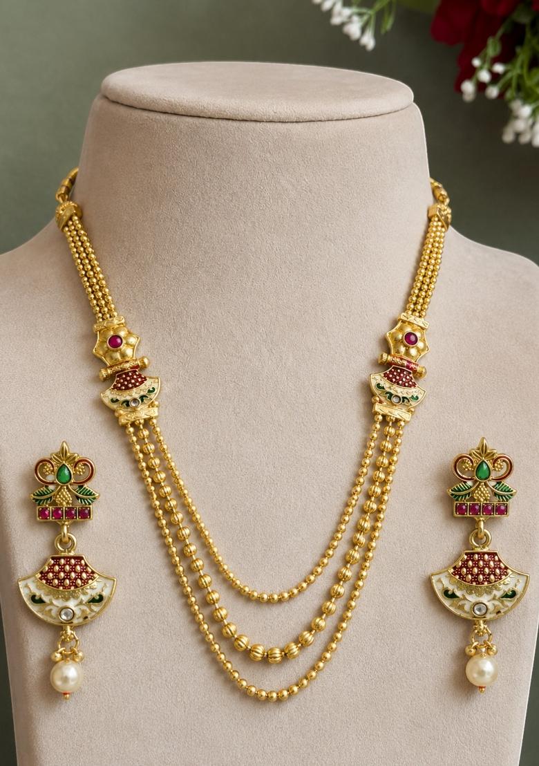 Gold Alloy Necklace Set - Indya