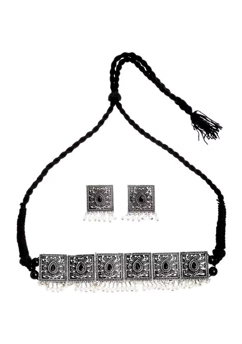 Black 6 Square Choker