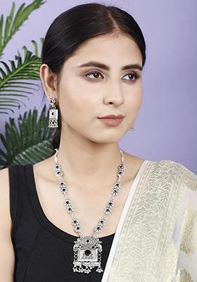 Gs Black Square Long Necklace