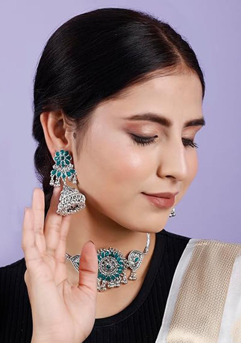 Gs Green Chakri Choker