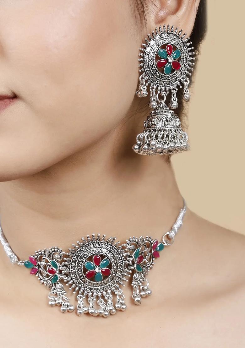 Gs Maroon Green Flower Choker