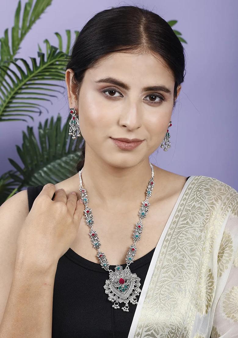 Gs Maroon Green V Long Necklace Set