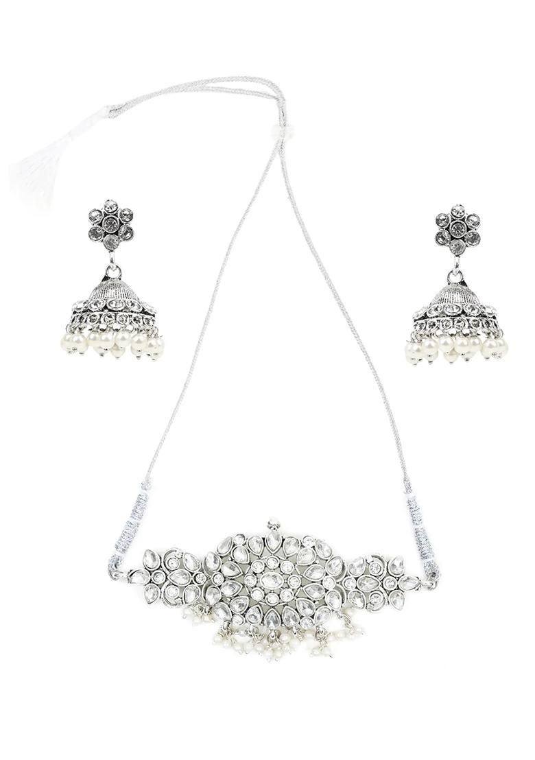 White Stone Oval Pendant Choker