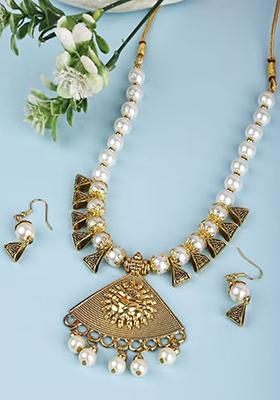 White And Triangle Beads Triangle Ganesh Pendant Necklace Set