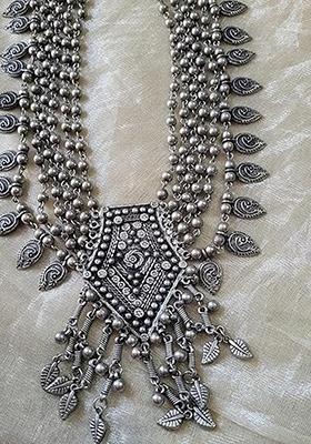 Black Polish Long And Guitar Choker Combo