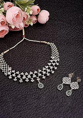 Ad Cross Green Necklace Set