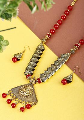 Red And Samosa Beads Triangle Ganesh Pendant Necklace Set