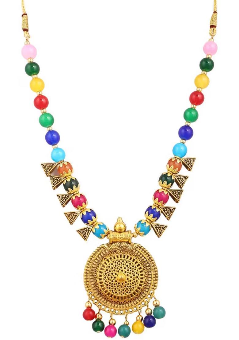 Multicolor And Triangle Beads Round Pendant Necklace Set