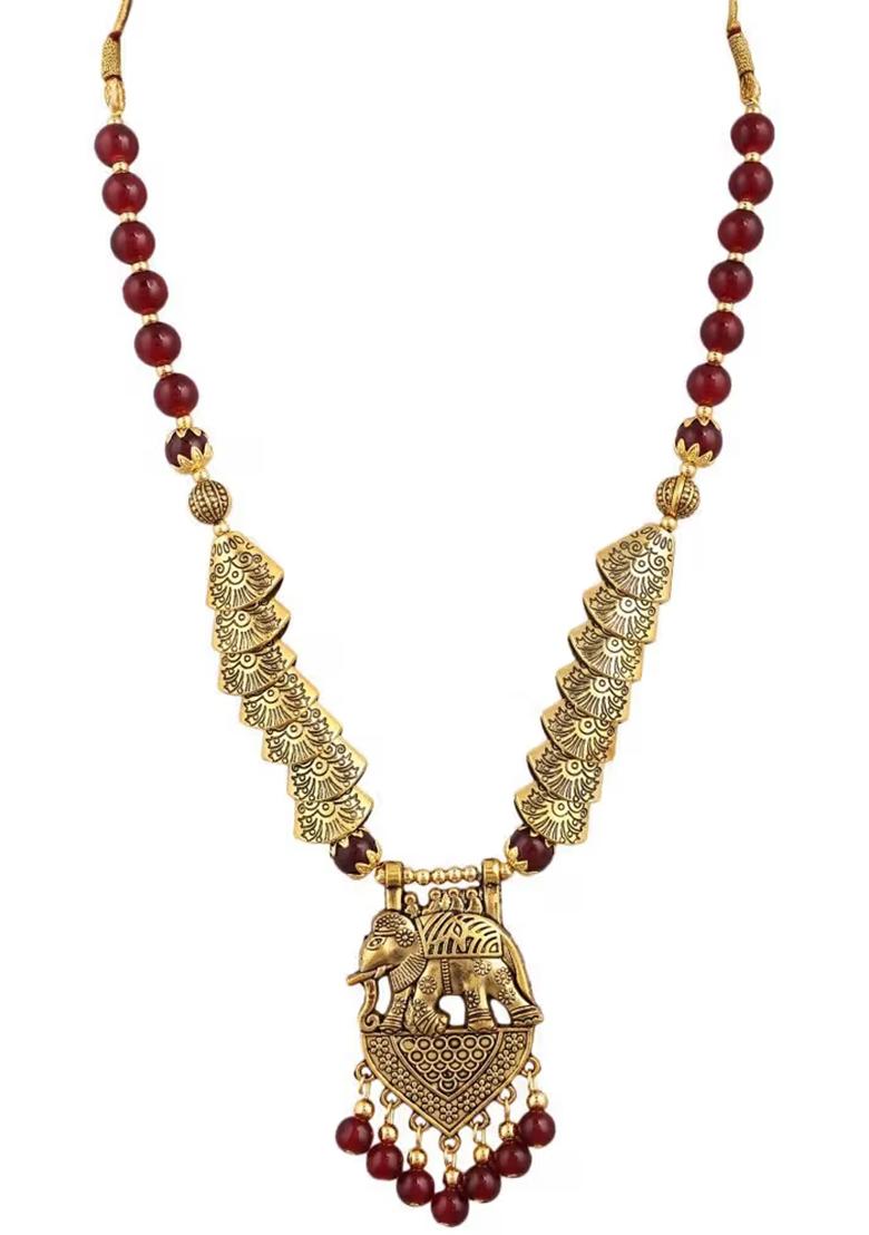 Maroon And Samosa Beads Elephant Pendant Necklace Set