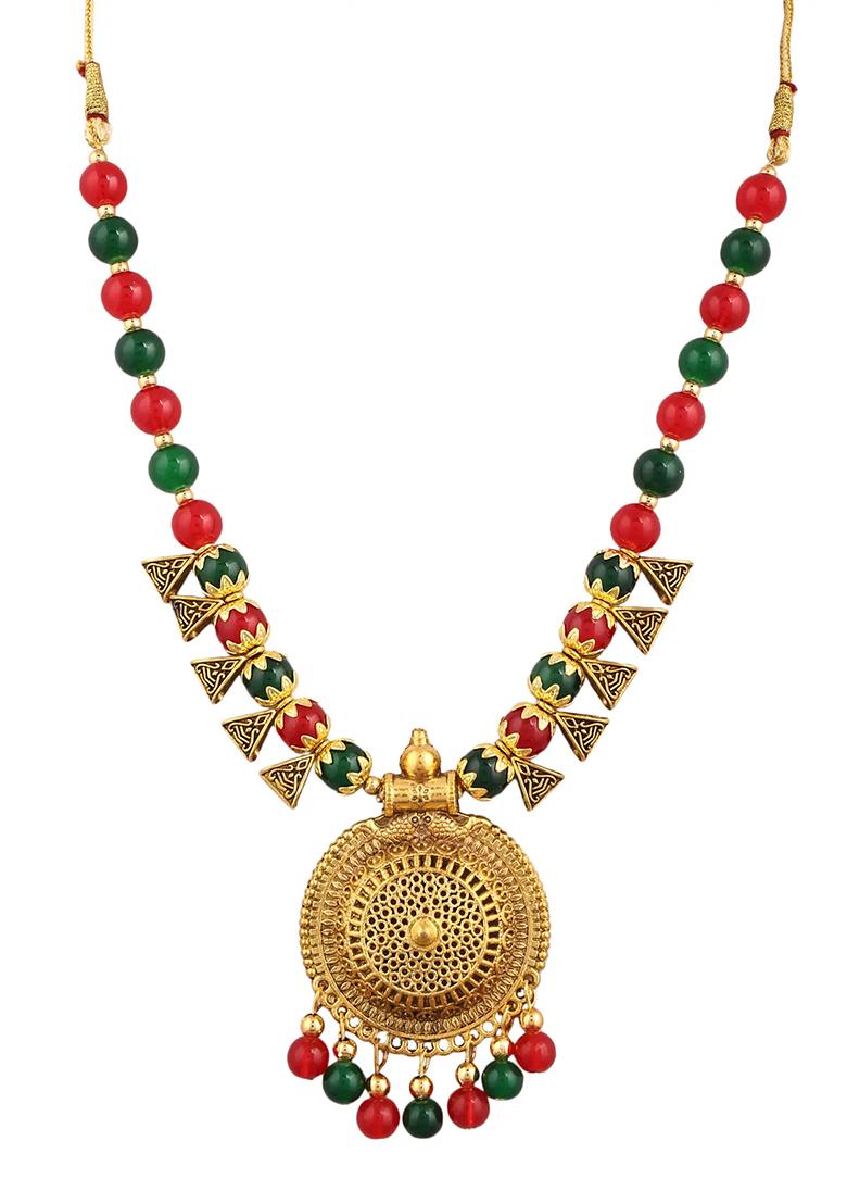 Maroon Green And Triangle Beads Round Pendant Necklace Set
