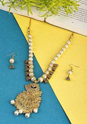 Gold And Triangle Beads Peacock Pendant Necklace Set